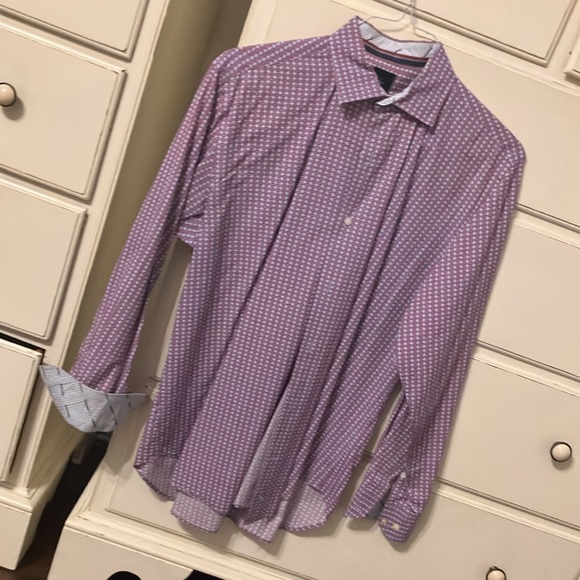 Button Down Taylorbyrd (terrible brand name but good shirt) - Picture 2 of 5